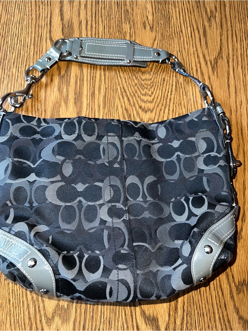 Coach Signature Hobo Shoulder Bag with Zipper